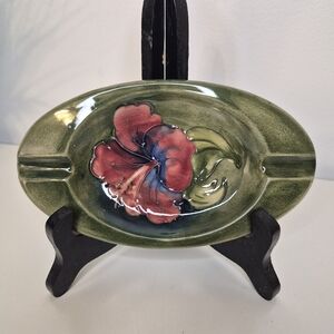 Moorcroft Vintage Hibiscus Bright Floral Oval Ceramic Dish Ashtray